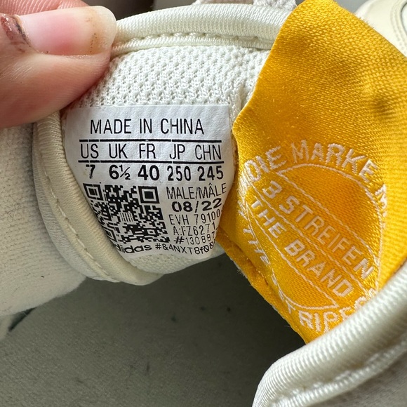 Forum Low Classic Shoes - Picture 6 of 8